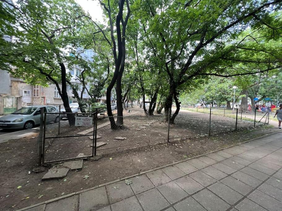 Varna Central 2Bdrm Apartment Εξωτερικό φωτογραφία